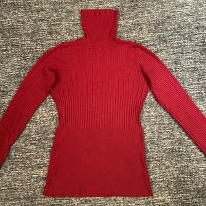 Red long sleeve Turtleneck